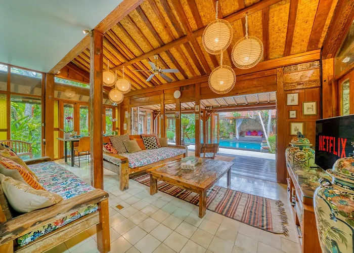 Eva * Canggu (Bali)